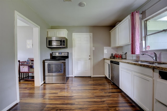 908 W Lobit St, Baytown, TX 77520 - photo 16