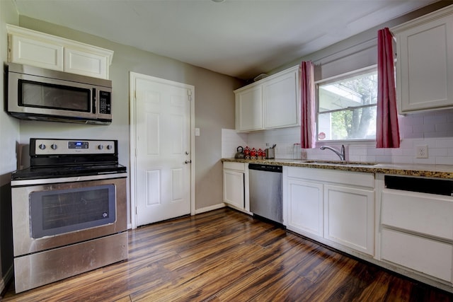 908 W Lobit St, Baytown, TX 77520 - photo 17