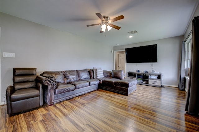 908 W Lobit St, Baytown, TX 77520 - photo 10