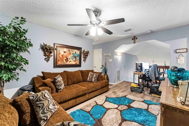 11307 Camphorwood Dr, Houston, TX 77089 - photo 23