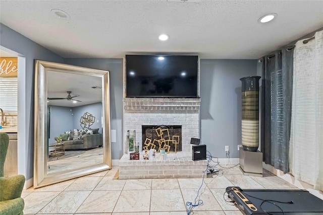 11307 Camphorwood Dr, Houston, TX 77089 - photo 6