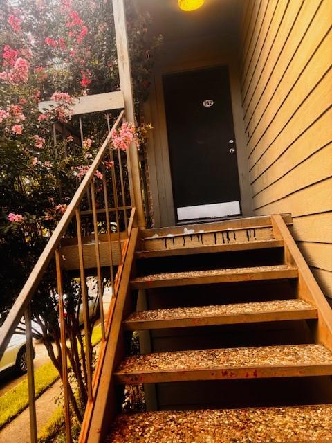 10051 Westpark Dr Unit 242, Houston, TX 77042 - photo 35
