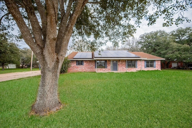 413 S Lavaca, Louise, TX 77455 - photo 1