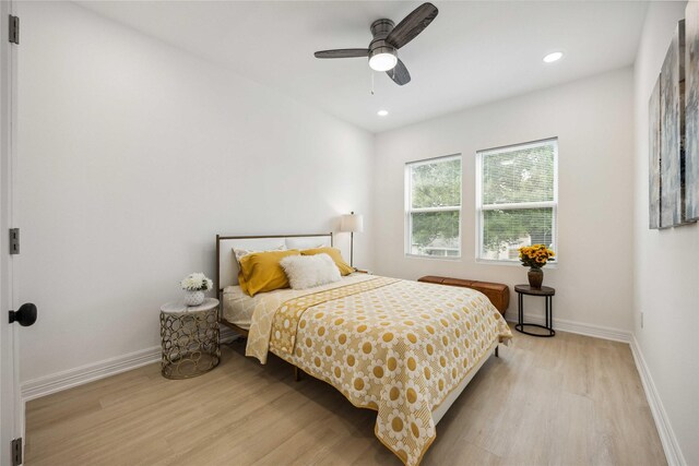 7415 Easter St, Houston, TX 77088 - photo 12