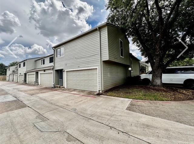 2379 Briarwest Blvd Unit 105, Houston, TX 77077 - photo 25