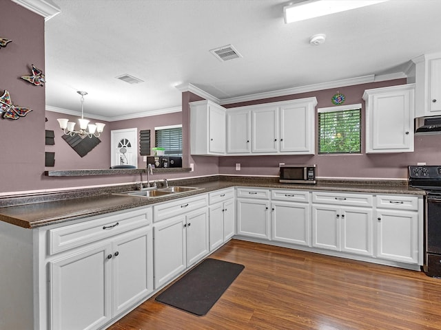 311 S 3rd St, Highlands, TX 77562 - photo 14