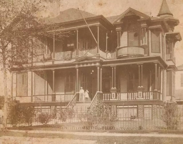 1116 Church St, Galveston, TX 77550 - photo 42