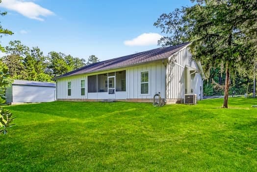 433 E Hickory Dr E, Livingston, TX 77351 - photo 5