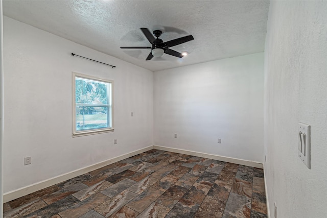 1245 4th St, Hempstead, TX 77445 - photo 29