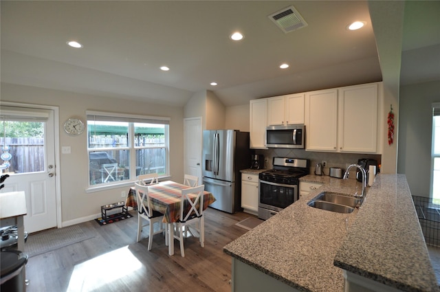 2244 Raider Dr, Conroe, TX 77301 - photo 3