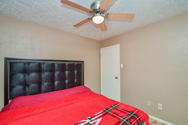 4318 Glen Avon Dr, Pasadena, TX 77505 - photo 21