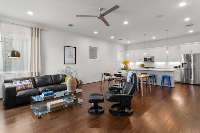 713 James St, Houston, TX 77009 - photo 6