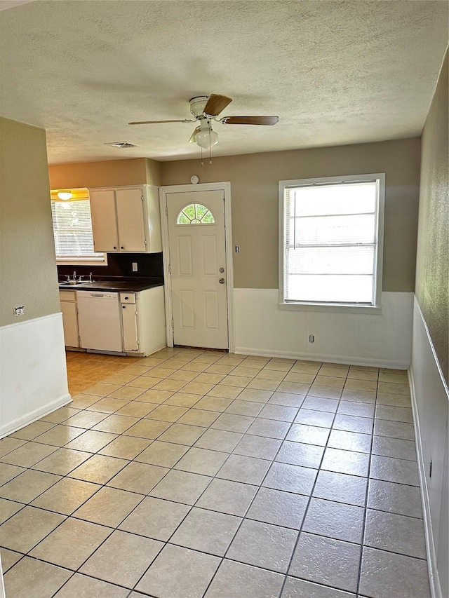 602 Harold Ln, Baytown, TX 77521 - photo 3