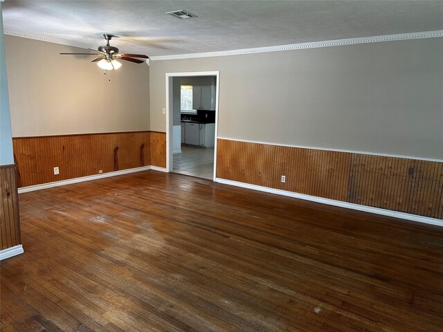 602 Harold Ln, Baytown, TX 77521 - photo 5