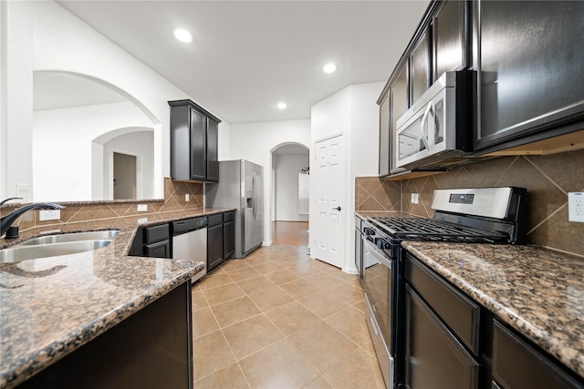 8214 Silent Deep Dr, Rosenberg, TX 77469 - photo 9