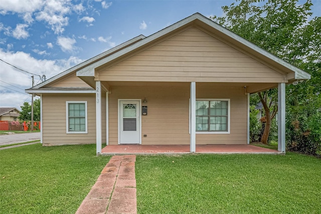 213 W Murrill St, Baytown, TX 77520 - photo 2