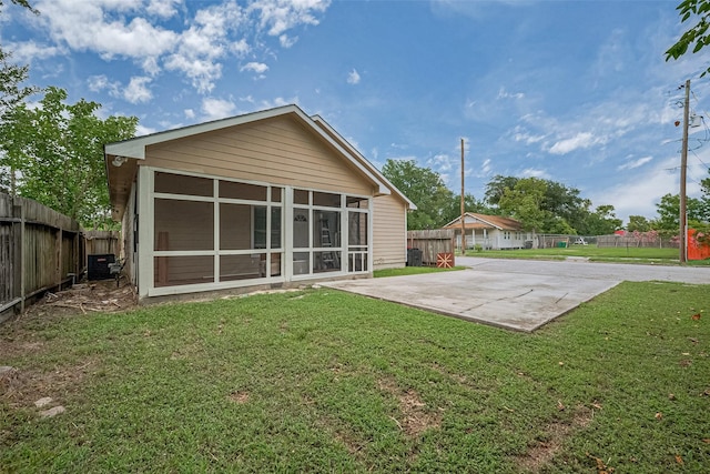 213 W Murrill St, Baytown, TX 77520 - photo 38