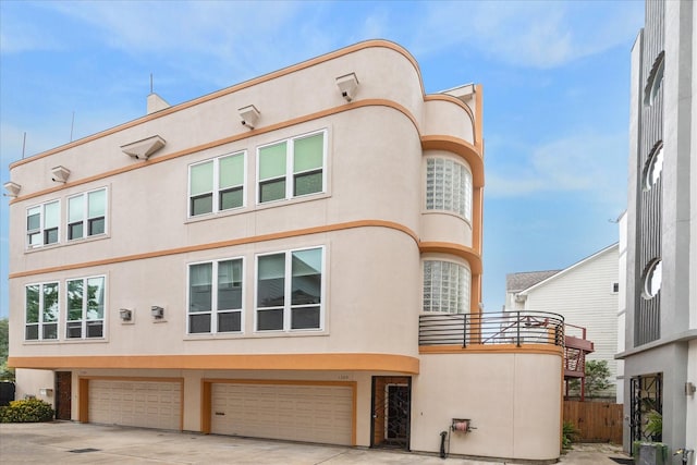 1324 Fairview Ave, Houston, TX 77006 - photo 1