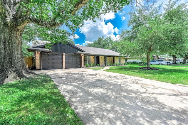 13123 James Ln, Stafford, TX 77477 - photo 3