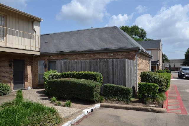 6111 Beverly Hill St Unit 27, Houston, TX 77057 - photo 2