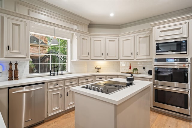 42 Golden Shadow Cir, The Woodlands, TX 77381 - photo 18