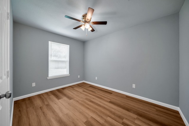 5822 Beldart St, Houston, TX 77033 - photo 8