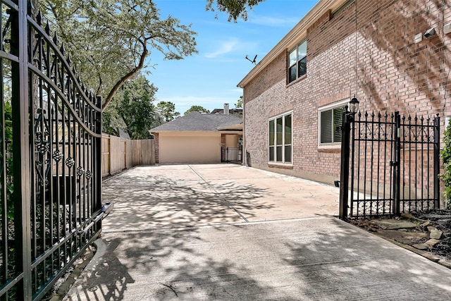 714 Hidden Woods Ln, Friendswood, TX 77546 - photo 4