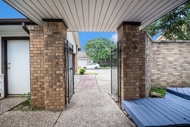 1723 Plumbwood Way, Houston, TX 77058 - photo 23