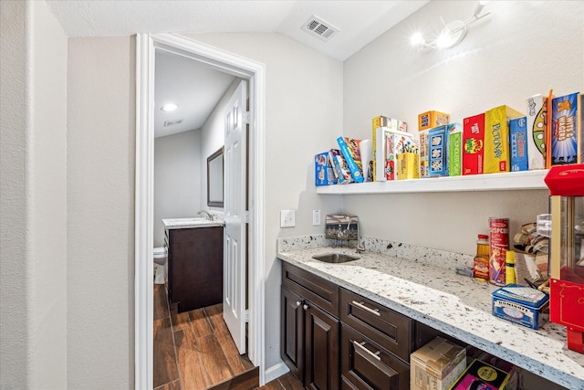 15719 Heatherdale Dr, Houston, TX 77059 - photo 27