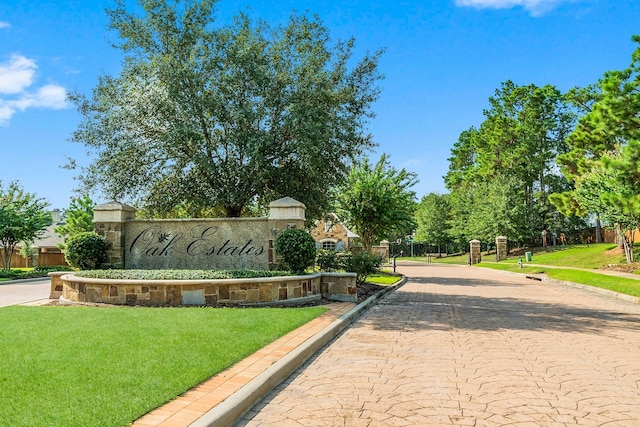 110 Oak Estates Dr, Conroe, TX 77384 - photo 2