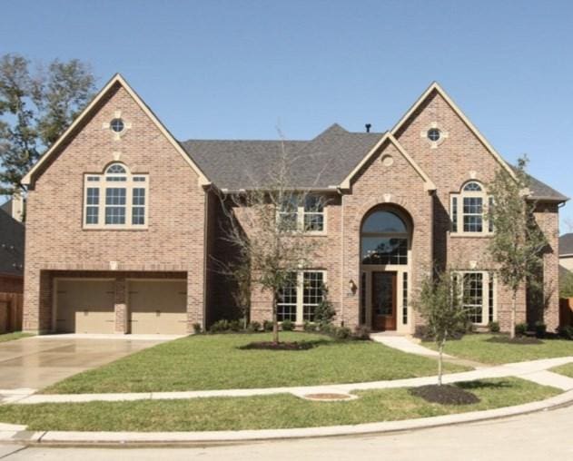 16107 Finnigans Cir, Houston, TX 77044 - photo 2