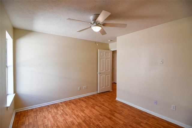 1811 Ridgeway Trl, Houston, TX 77339 - photo 22