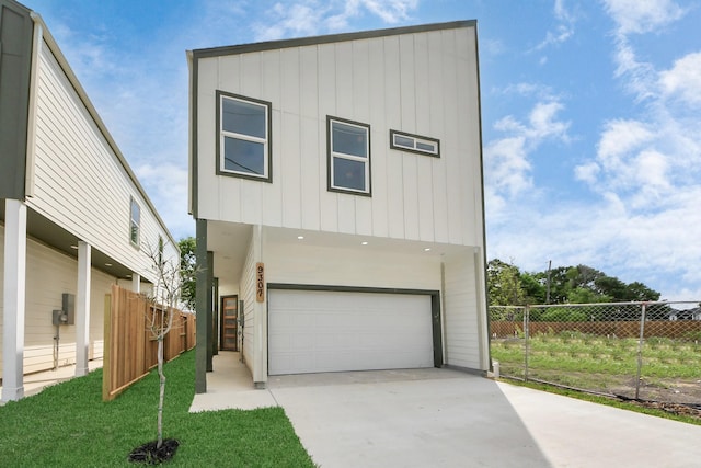 9307 Jutland Rd, Houston, TX 77033 - photo 1