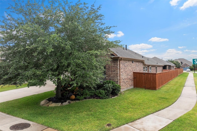 8935 Summer Iris Trl, Cypress, TX 77433 - photo 2