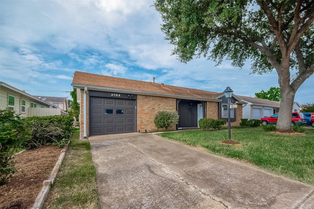 2703 Cypress St, Pasadena, TX 77502 - photo 2
