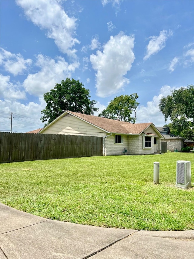 2101 Roland Rue St, Pearland, TX 77581 - photo 13