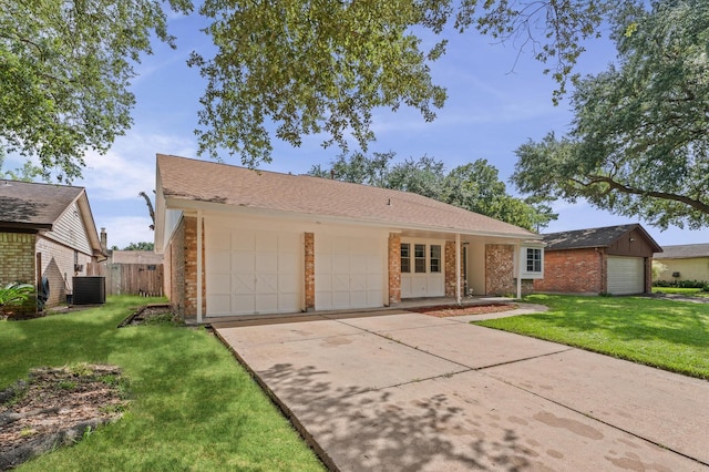16219 Cavendish Dr, Houston, TX 77059 - photo 2