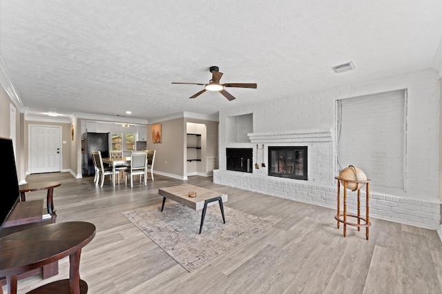 16219 Cavendish Dr, Houston, TX 77059 - photo 5