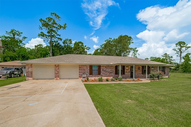 109 Fox Hollow St, Baytown, TX 77521 - photo 4