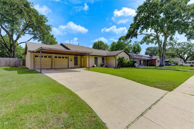 4738 Kingfisher Dr, Houston, TX 77035 - photo 1