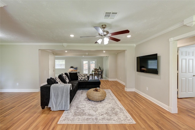 4738 Kingfisher Dr, Houston, TX 77035 - photo 2