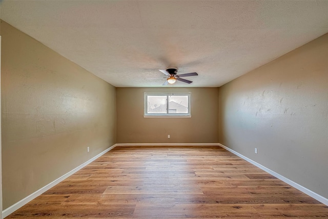10902 Sagevale Ln, Houston, TX 77089 - photo 28