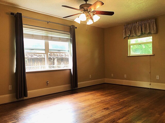 1209 Confederate Rd, Houston, TX 77055 - photo 4