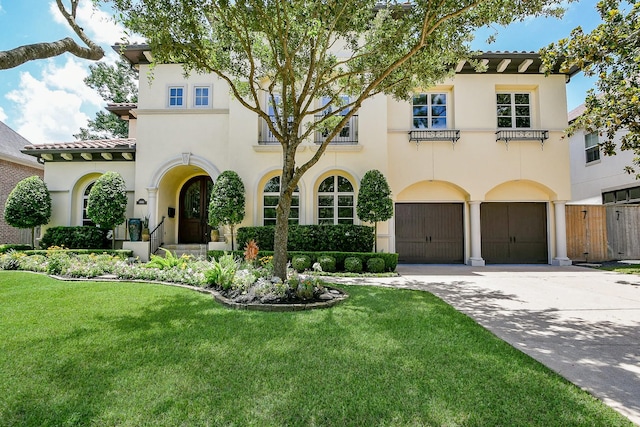 5303 Pocahontas St, Bellaire, TX 77401 - photo 1