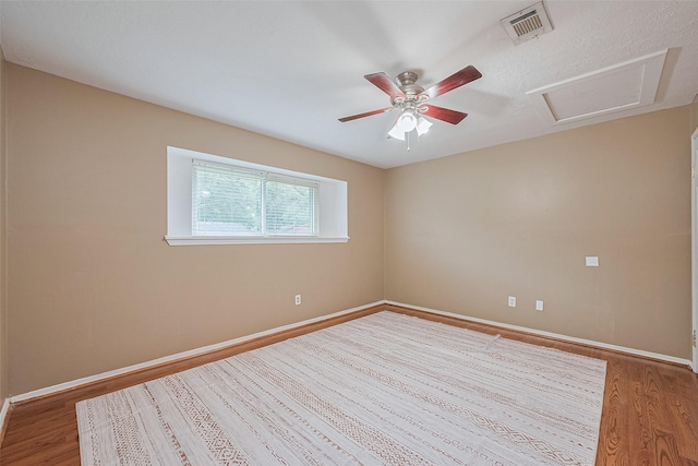 3319 Sycamore Springs Dr, Houston, TX 77339 - photo 16
