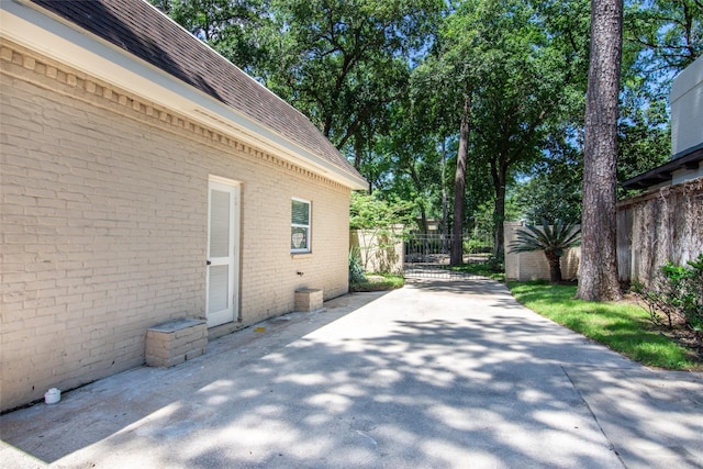 354 Tealwood Dr, Houston, TX 77024 - photo 47