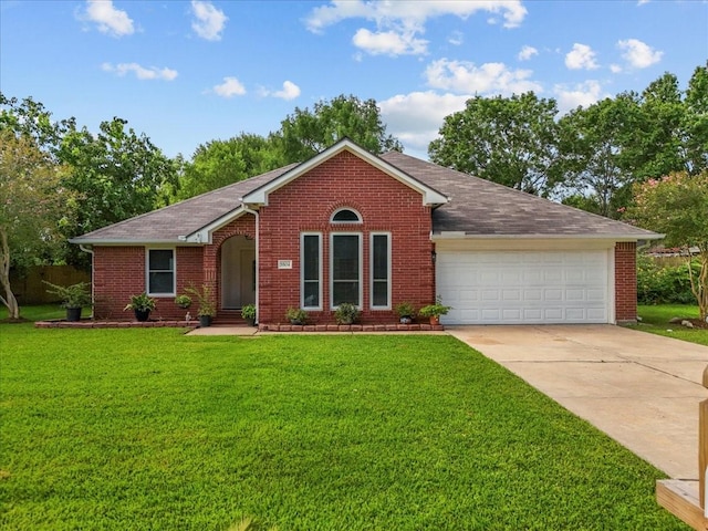 5504 Thistle Dr, Dickinson, TX 77539 - photo 1