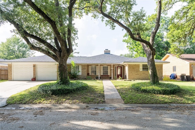 2202 Palomar St, Baytown, TX 77520 - photo 1