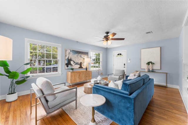 1102 Winston St, Houston, TX 77009 - photo 9
