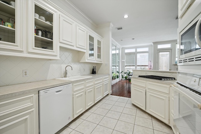 1522 Castle Ct, Houston, TX 77006 - photo 10